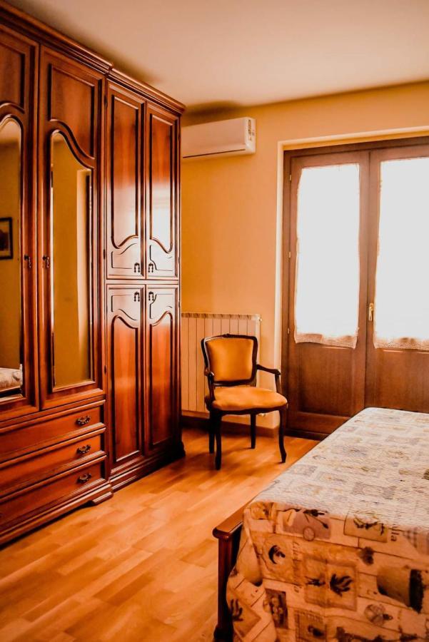 Bed & Breakfast Le Coccinelle Bed & Breakfast Rosciano  Exterior photo
